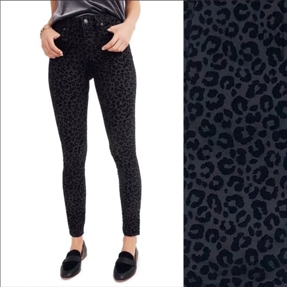 NWT✨$158 MADEWELL✨Flocked Velvet Black Leopard Denim Jeans Limited Ed Size 28,31 - Picture 1 of 11